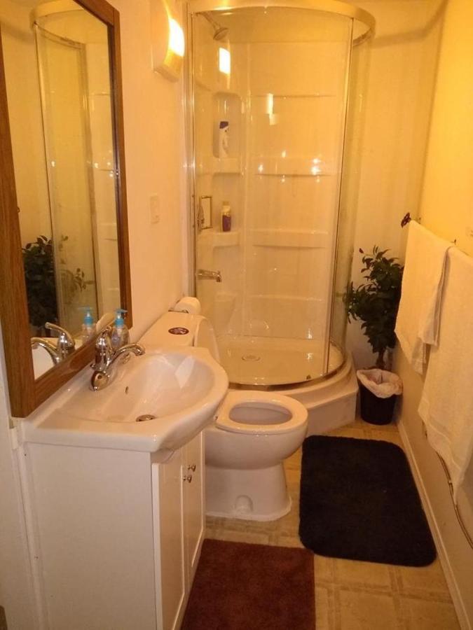 Guest Suite - Private Retreat - J-1 อับบอทส์ฟอร์ด ภายนอก รูปภาพ