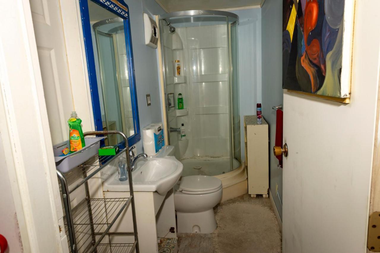 Guest Suite - Private Retreat - J-1 อับบอทส์ฟอร์ด ภายนอก รูปภาพ
