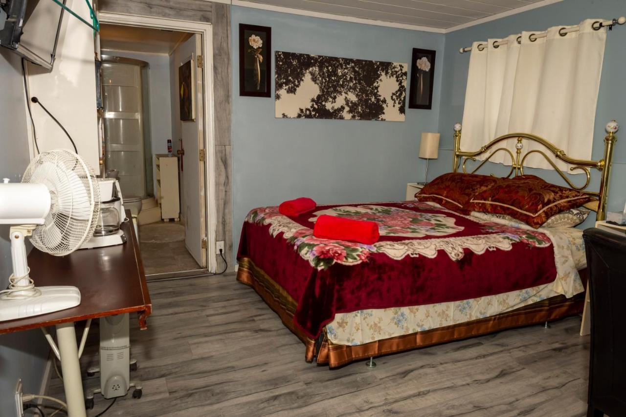 Guest Suite - Private Retreat - J-1 อับบอทส์ฟอร์ด ภายนอก รูปภาพ